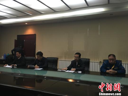 40571474208223.JPG 40571474208223.JPG